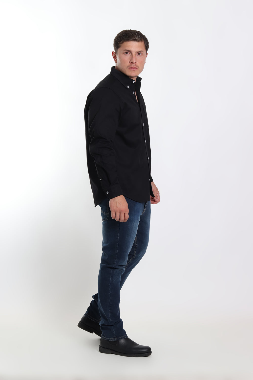 Camisa gabardina caballero negra manga larga